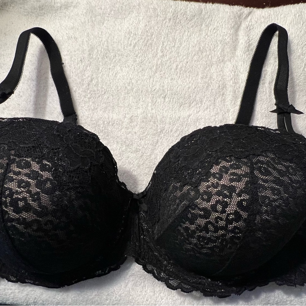 Elegant Black Lace Bra